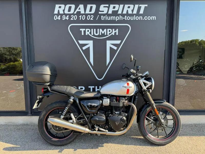 STREET TWIN  900 2017
