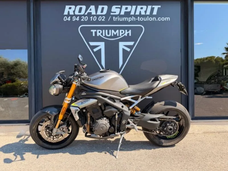SPEED TRIPLE 1200 RS