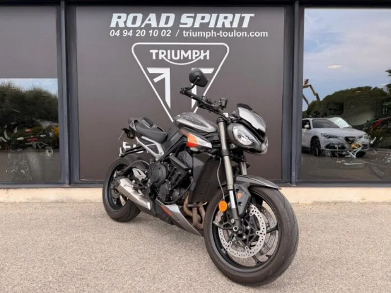STREET TRIPLE 765 RS