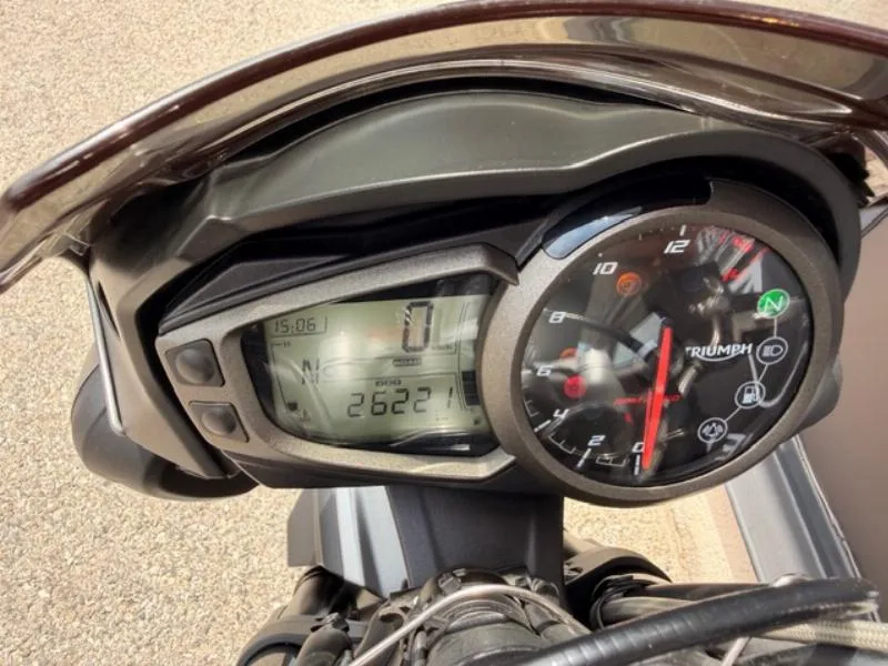 STREET TRIPLE 765 R LOW