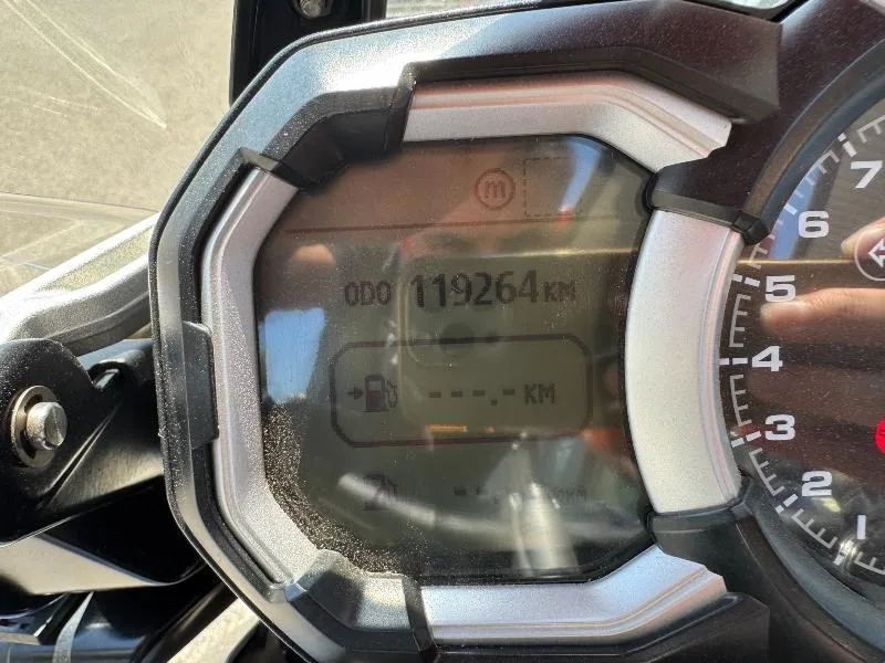 TIGER 1200 EXPLORER XRX
