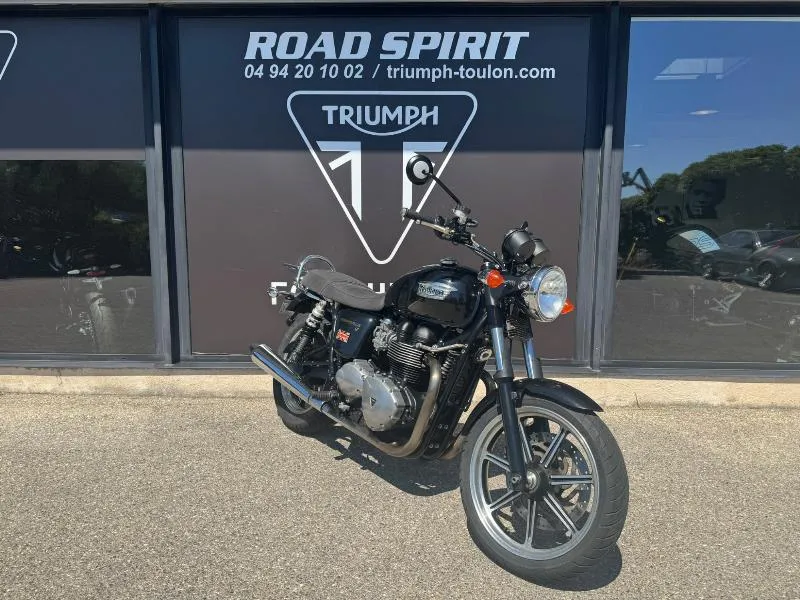 BONNEVILLE 865 SE