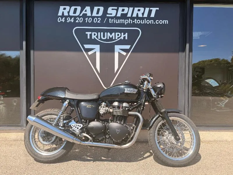 THRUXTON 900