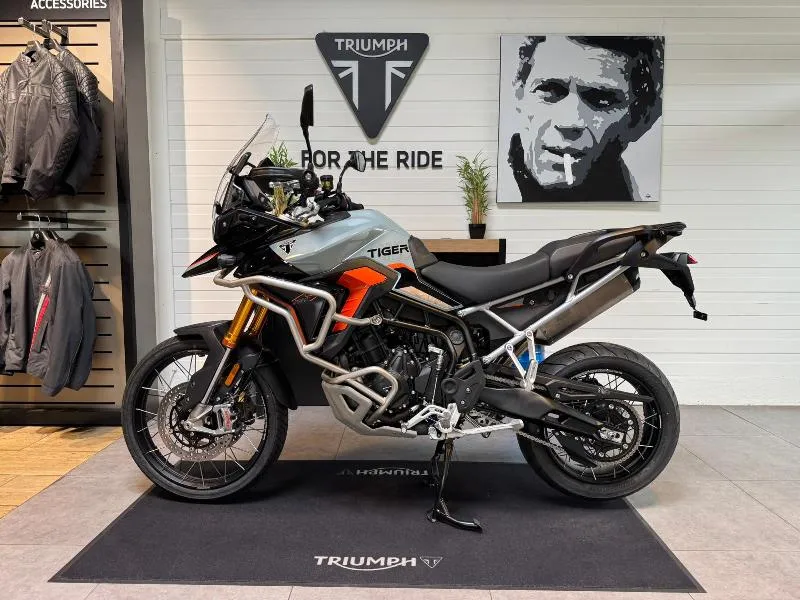 TIGER 900 RALLY PRO DESERT EDITION