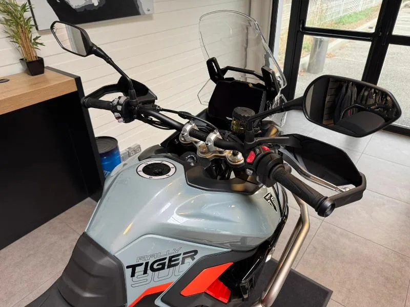 TIGER 900 RALLY PRO DESERT EDITION