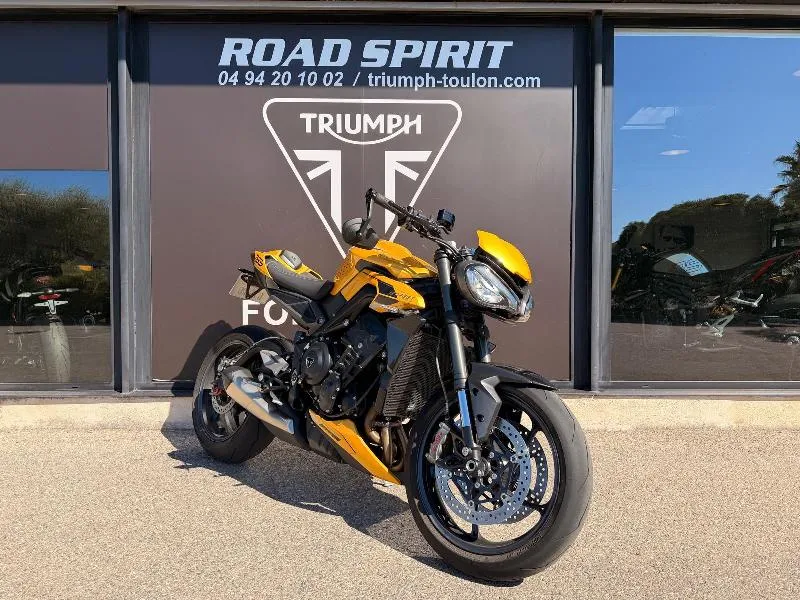 STREET TRIPLE 765 RS