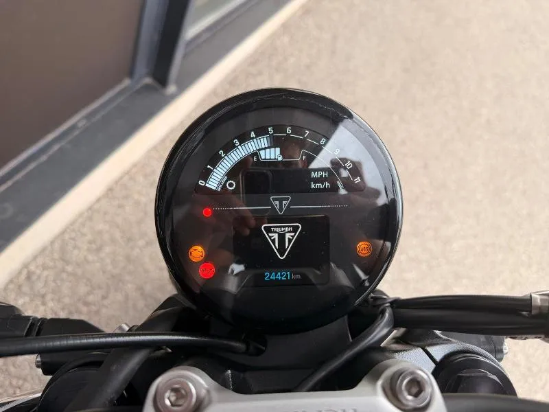 TRIDENT 660