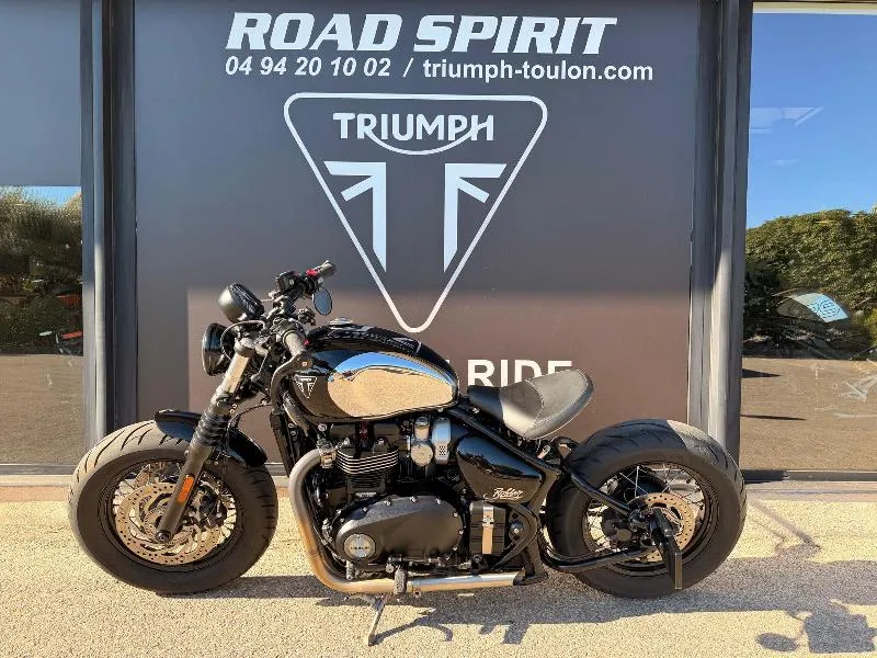 Bonneville Bobber 1200