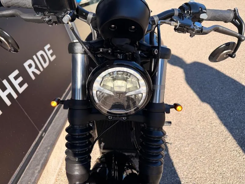 Bonneville Bobber 1200