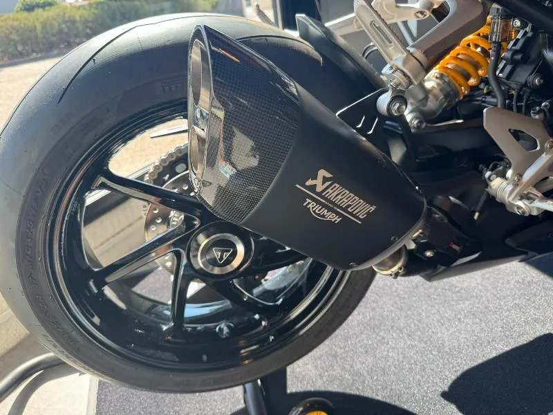 SPEED TRIPLE 1200 RS