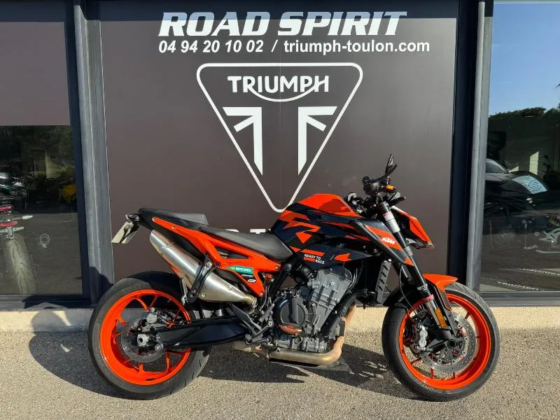 890 DUKE GP