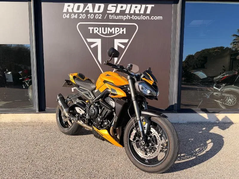 STREET TRIPLE 765 RS