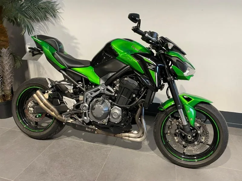 Z 900