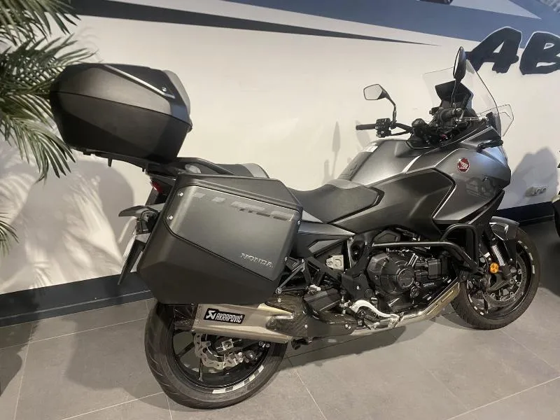 NT 1100 DCT