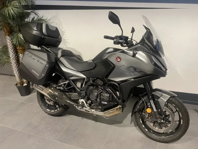 NT 1100 DCT