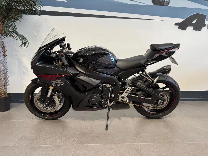 GSXR 750
