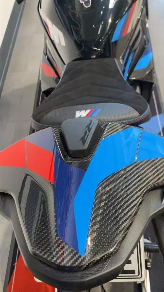 M 1000 RR