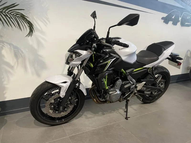 Z650  Z650