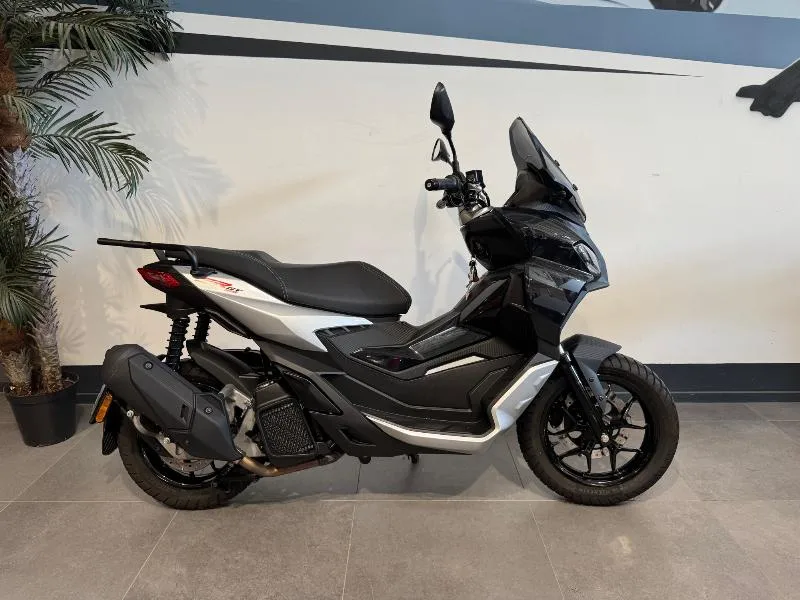 SR 125 GT