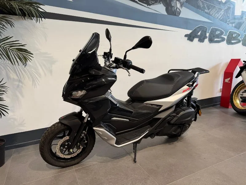 SR 125 GT