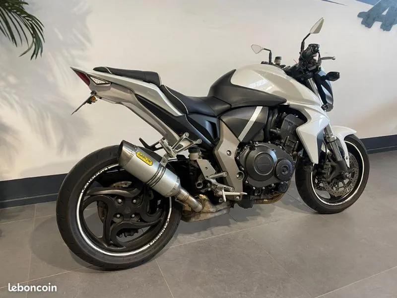 CB 1000 R