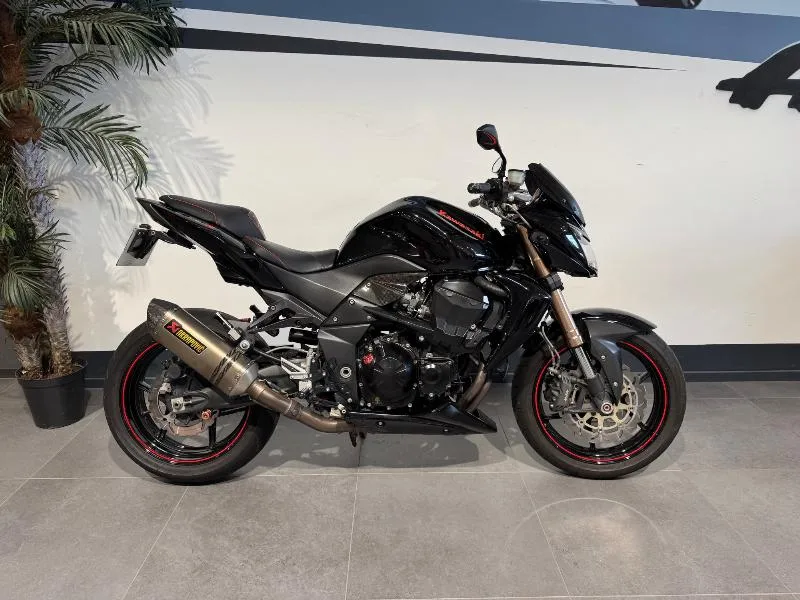 Z 750 R