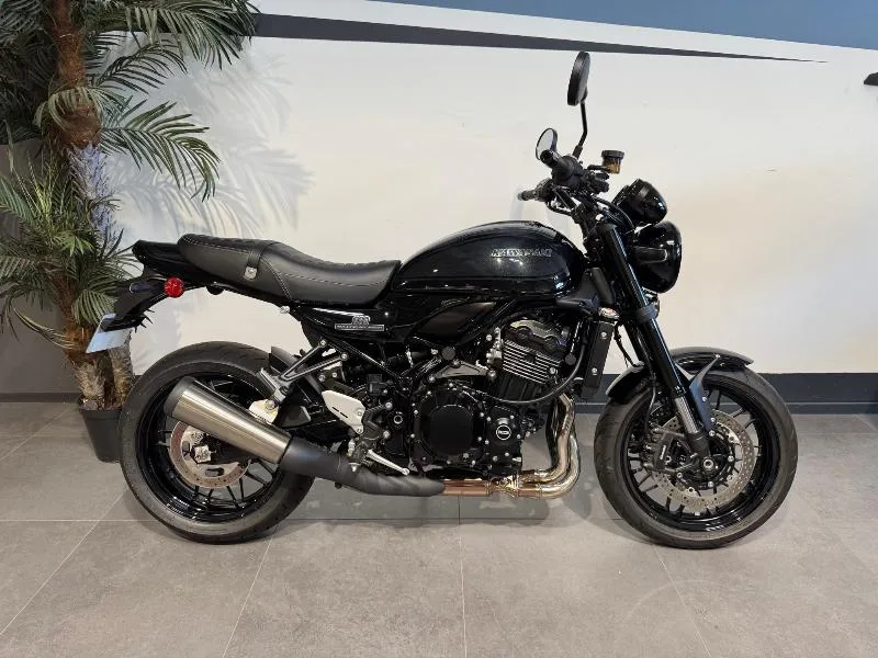 Z900 RS BLACK BALL EDITION A2