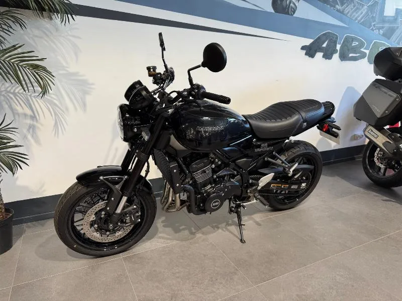 Z900 RS BLACK BALL EDITION A2