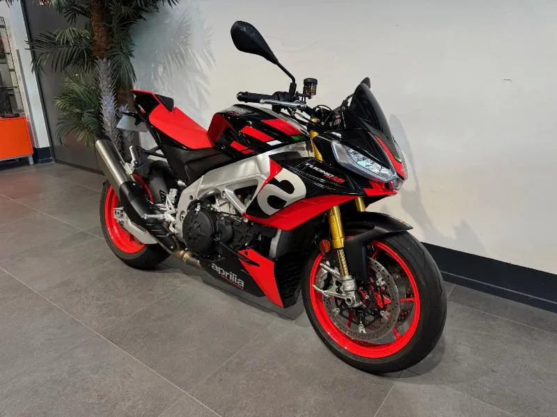 TUONO 1100 V4 FACTORY