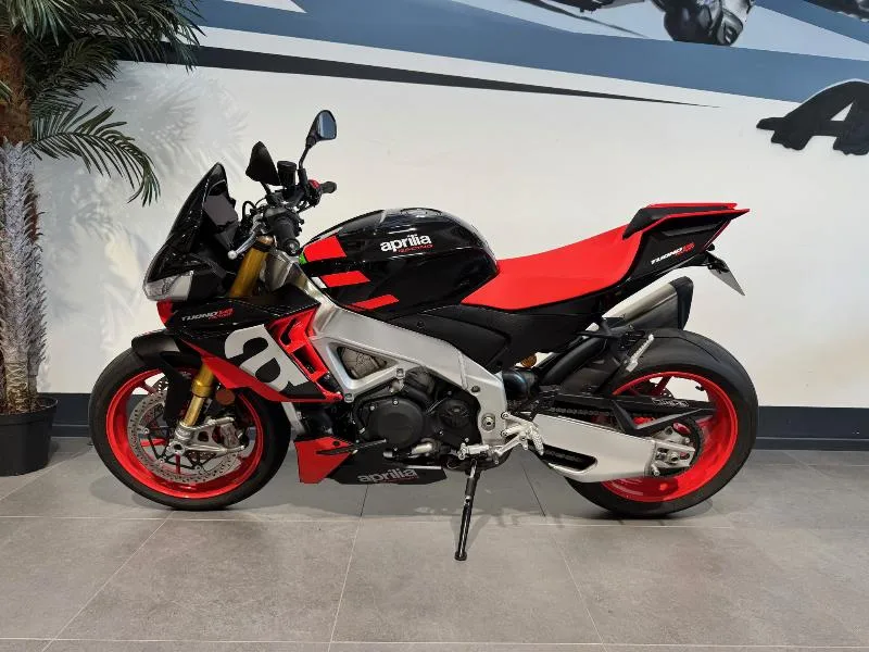 TUONO 1100 V4 FACTORY