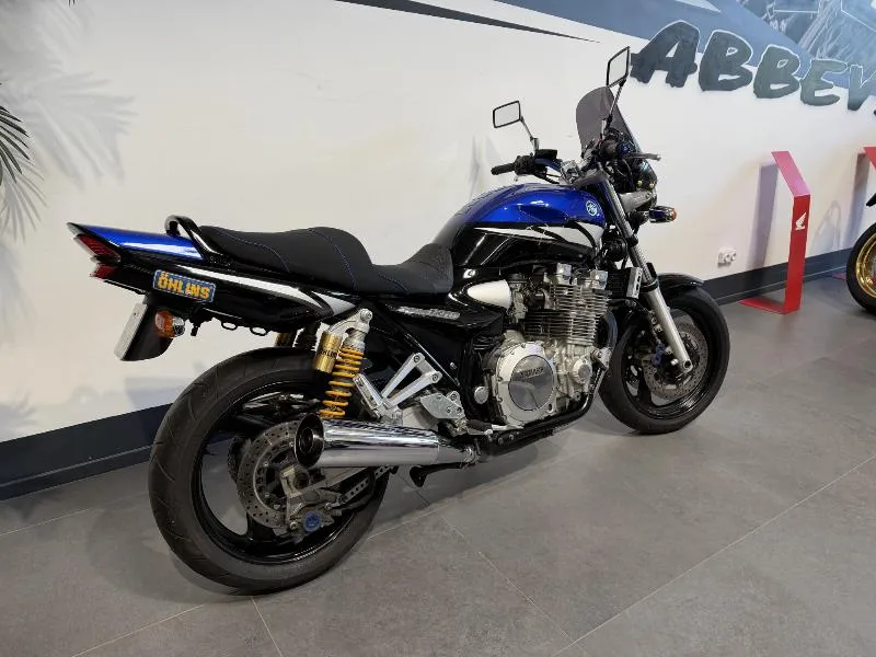 XJR 1300