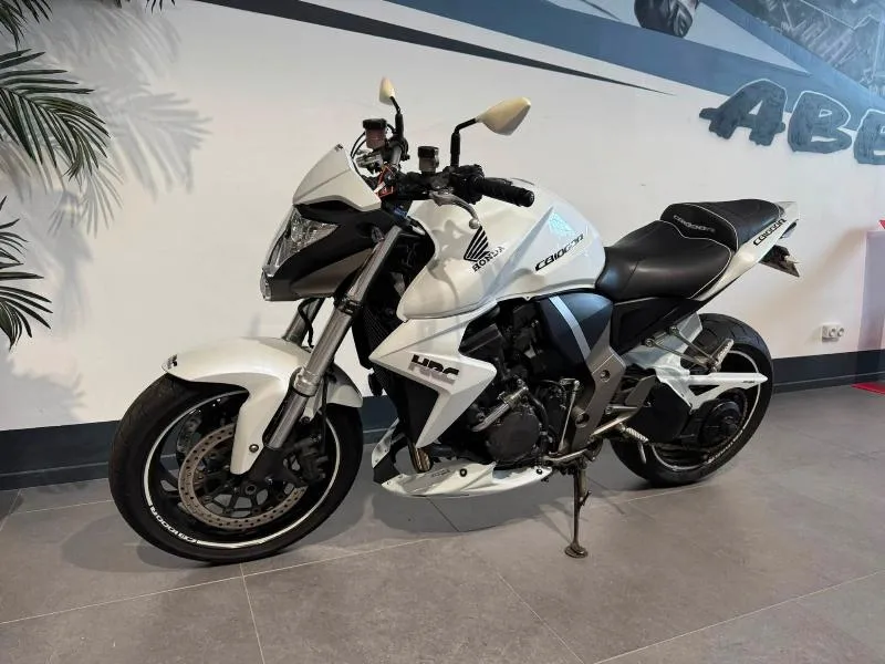 CB 1000 R
