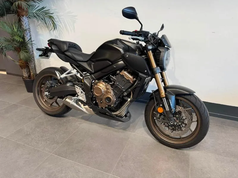 CB 650 R