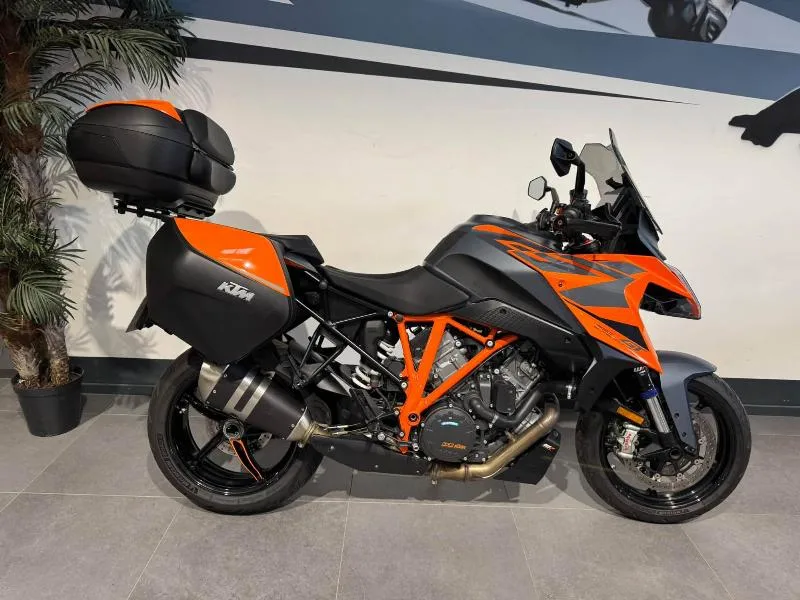 1290 SUPER DUKE GT