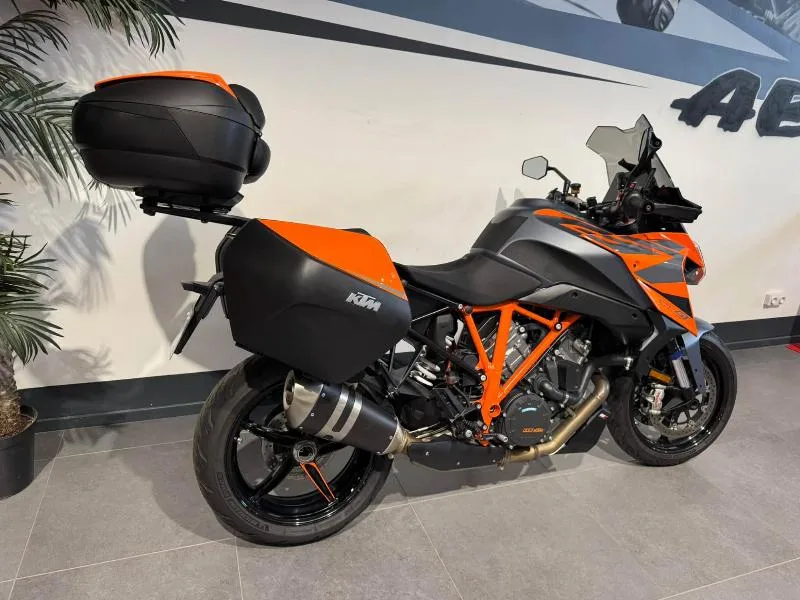 1290 SUPER DUKE GT
