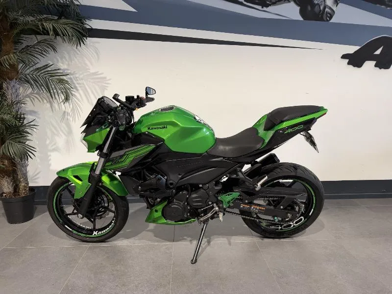 Z400