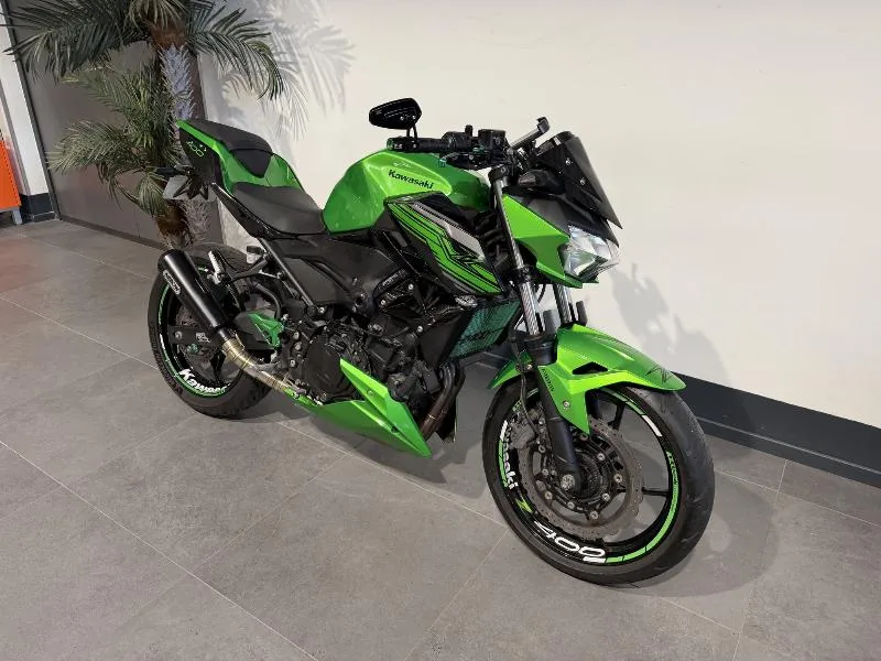 Z400