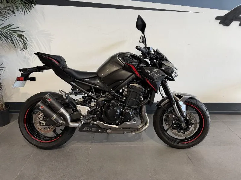 Z 900