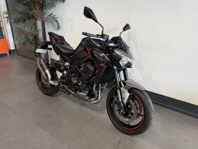 Z 900