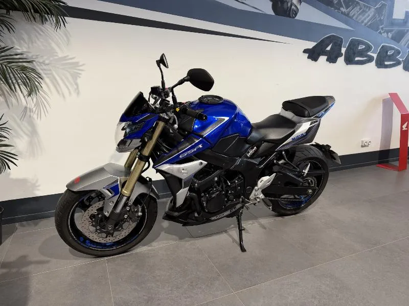 GSR 750