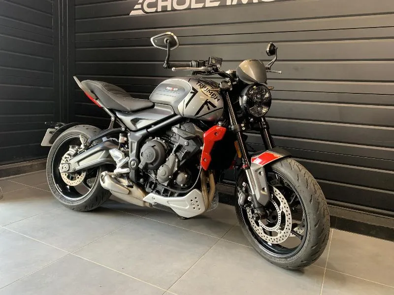 TRIDENT 660