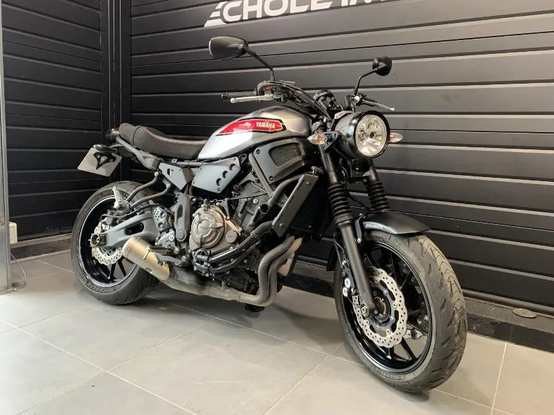 XSR 700