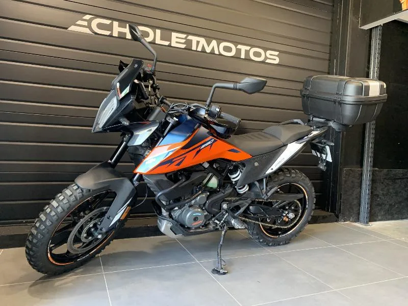 390 ADVENTURE