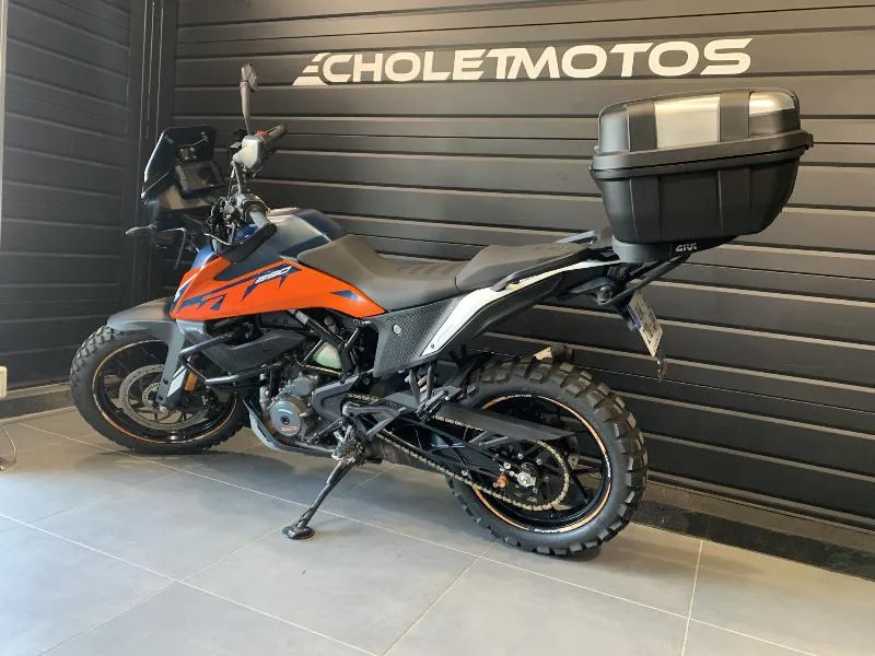 390 ADVENTURE