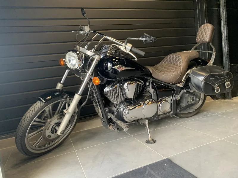 VN 900 CUSTOM