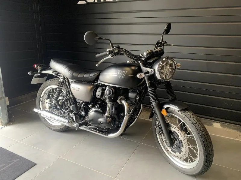 W 800