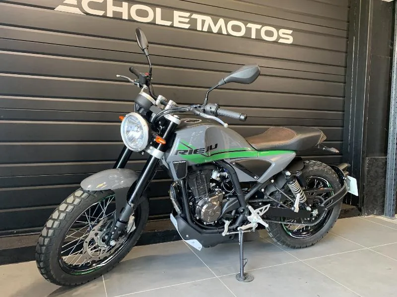 SCRAMBLER 125