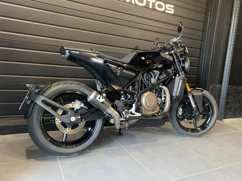 701 VITPILEN