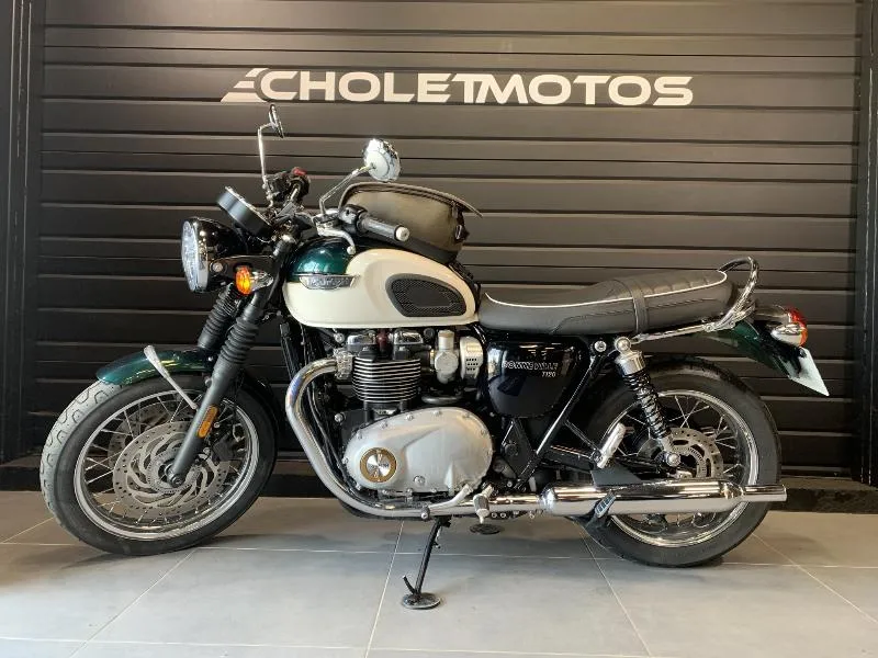 BONNEVILLE T120