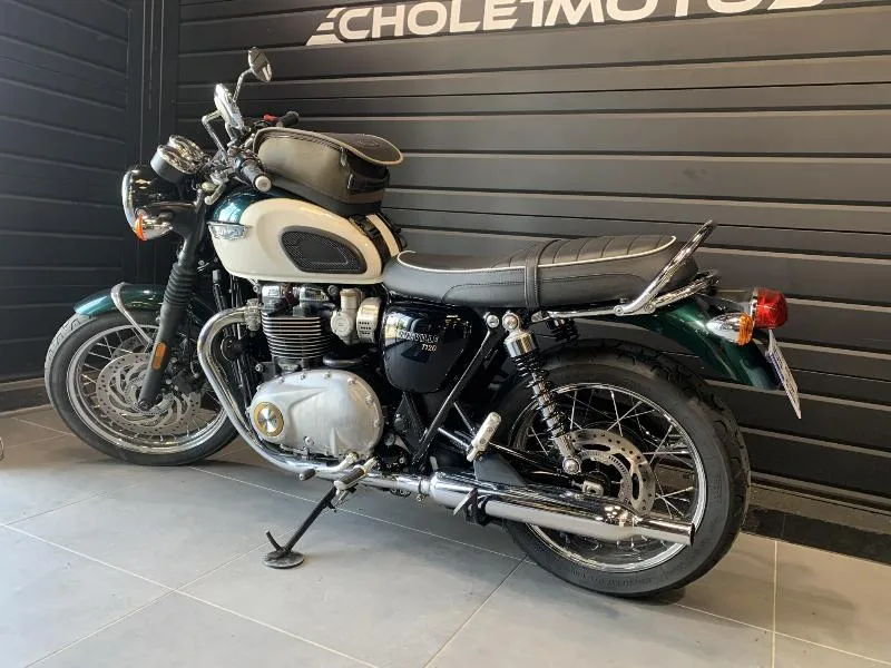BONNEVILLE T120